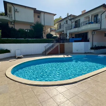 Сasa de vacaciones - Uzundzha *